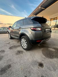 Land-Rover Range Rover Evoque - 8