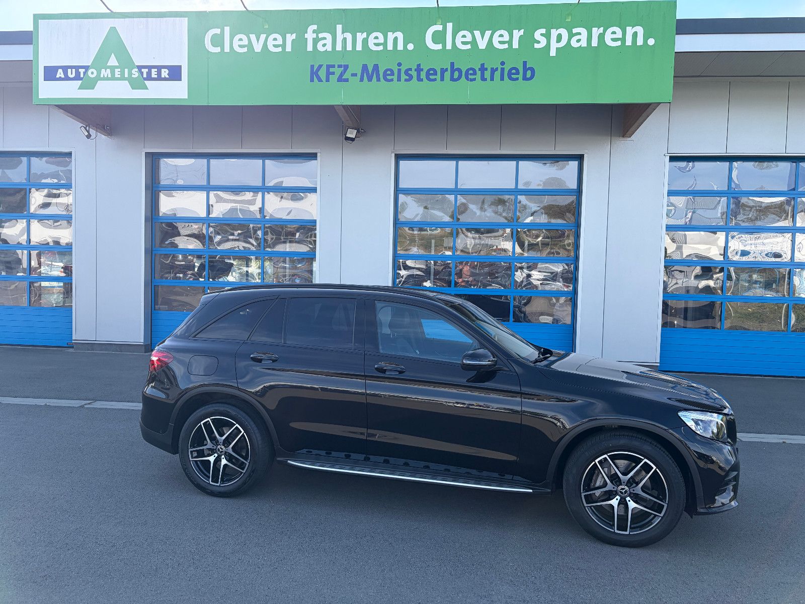 Mercedes-Benz GLC 350 d 4Matic AMG LED NIGHT PANO 360° AHK AIR