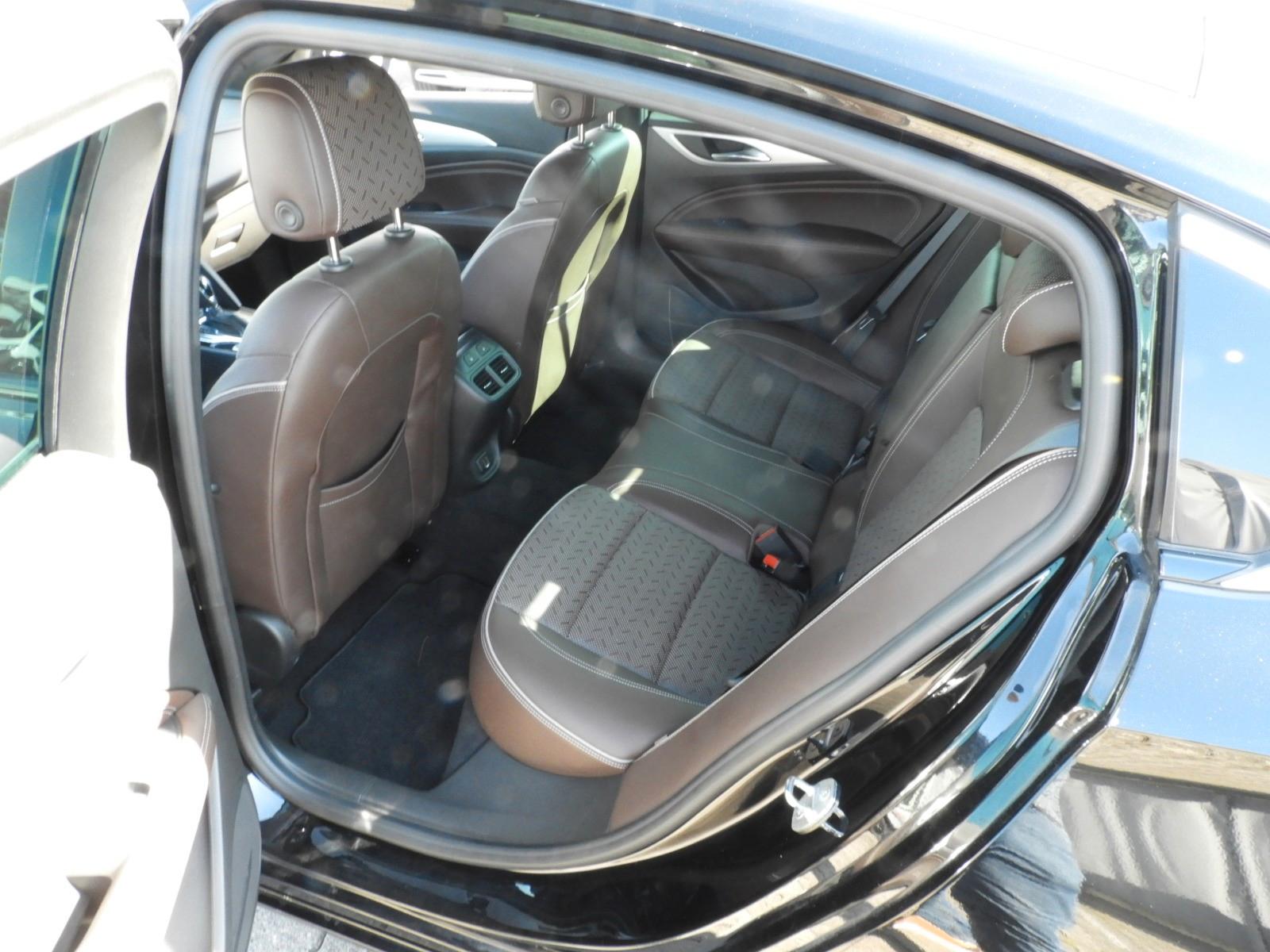 Opel Insignia Ultimate Leder Navi Rückfahrkamera Bose