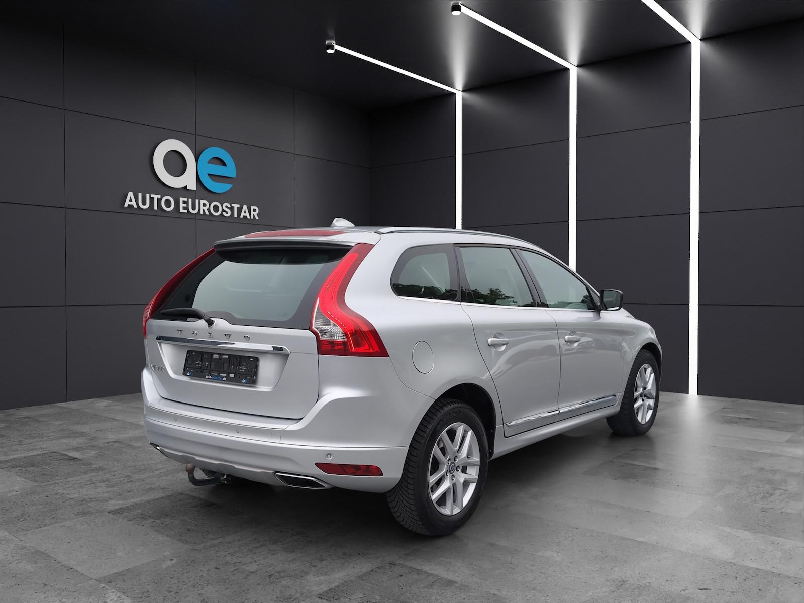 Volvo XC60 Summum 2WD *abn.AHK*Leder*Navi*Xenon*
