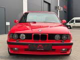 BMW M5 - BMW M5: Coupé