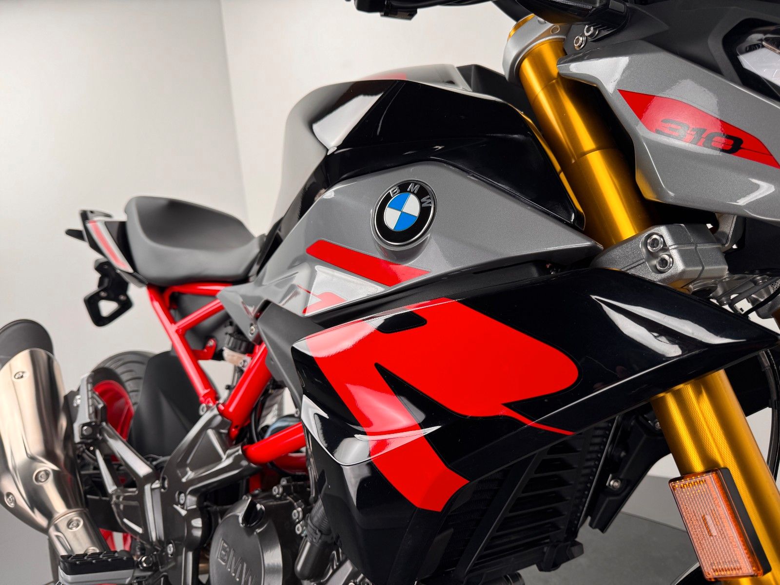 Fahrzeugabbildung BMW G310 R *NEUWERTIGER ZUSTAND