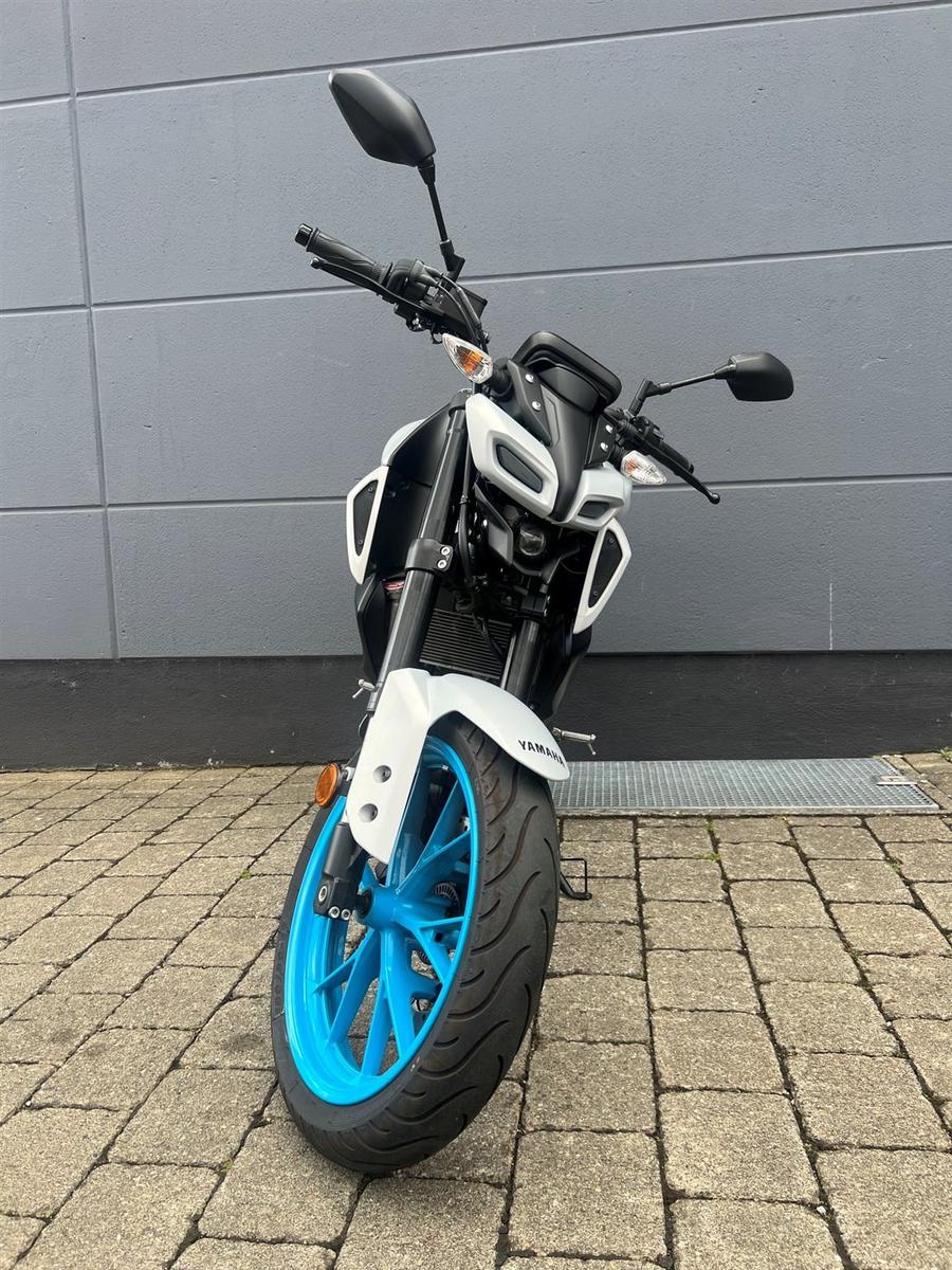 Yamaha MT-125