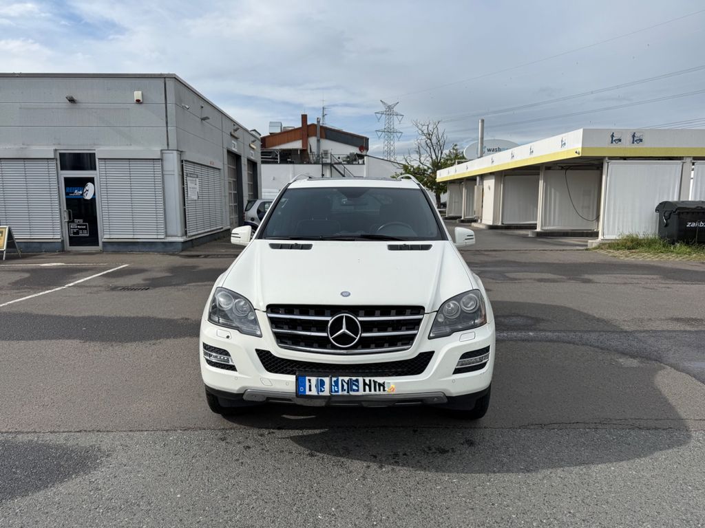Mercedes-Benz ML 350
