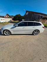 BMW 330i Touring M Sport Auto,SH,AHK,CAM,PANO,Leder - BMW 330 in Dortmund