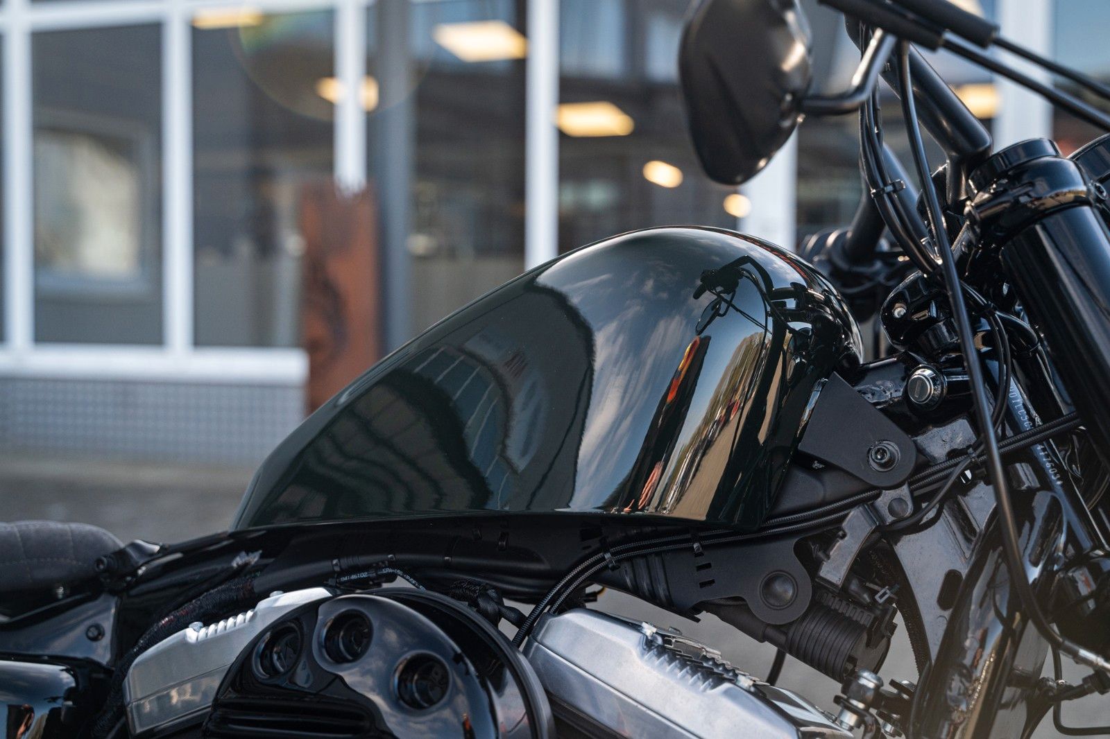 Fahrzeugabbildung Harley-Davidson XL1200X SPORTSTER FORTY-EIGHT - KESSTECH- BOBBER