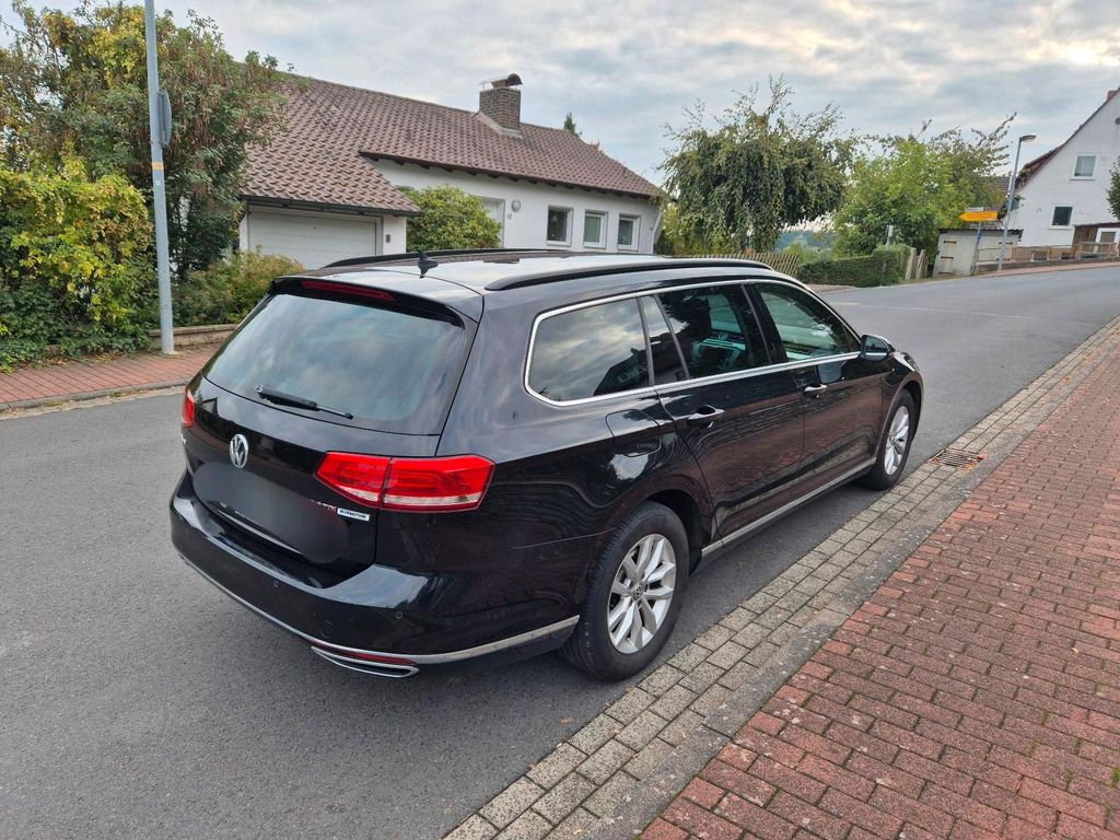 Image of Volkswagen Passat Variant
