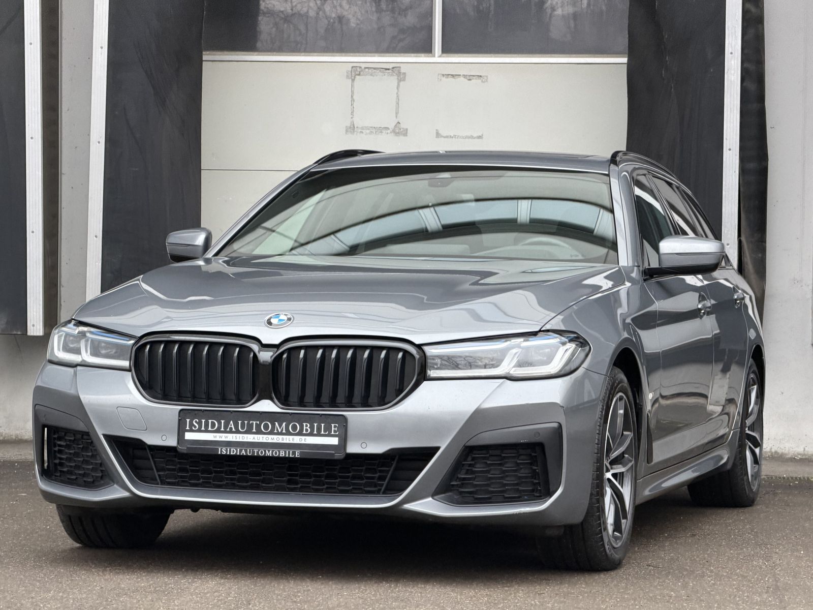 BMW 520 d xDrive M Sport Laser Pano Standheizung H&amp;K