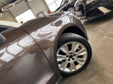 Audi A1 ambition *BI-XENON*PDC*KLIMAAUT*SZHZ*ALU*