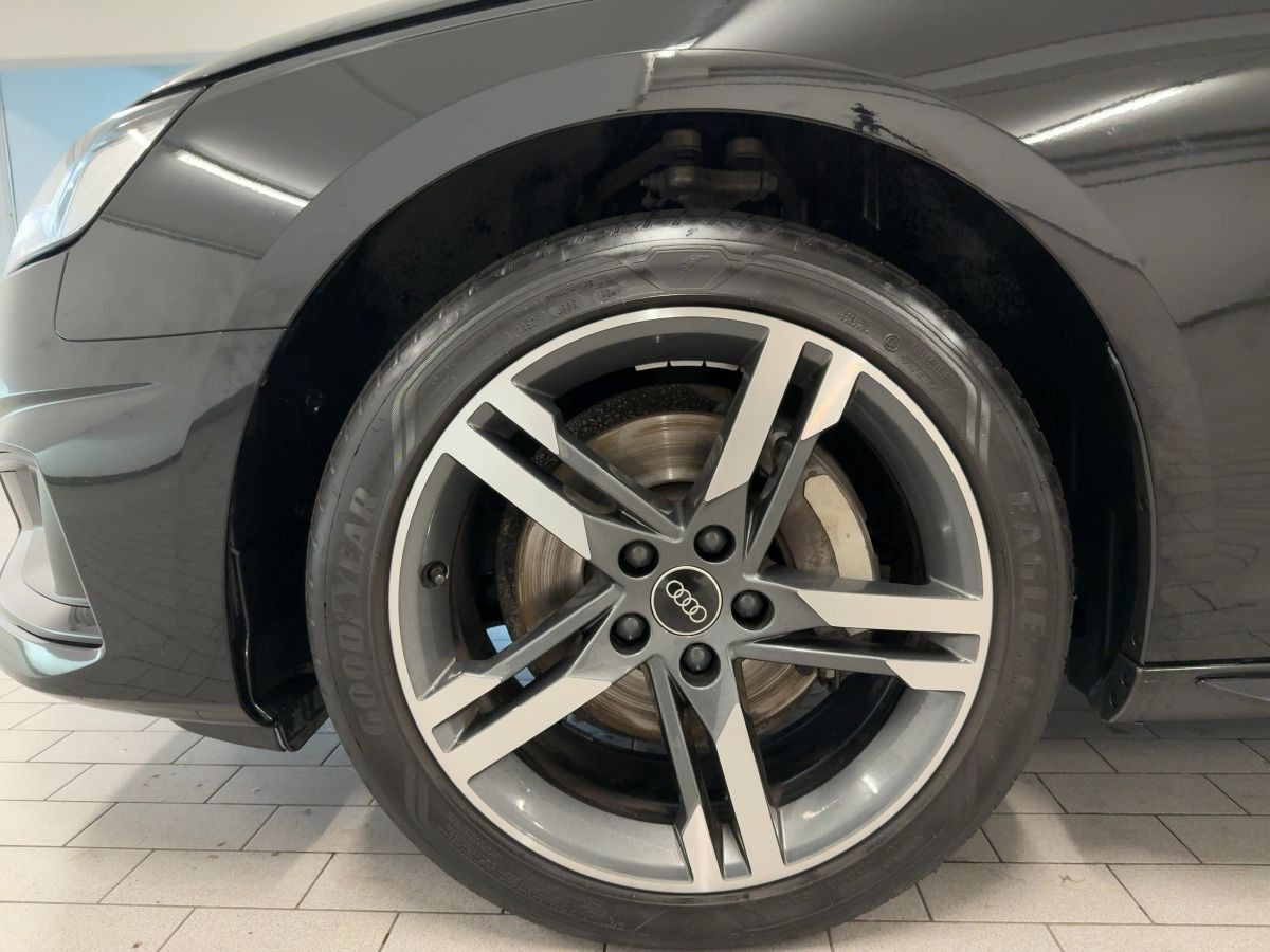 Audi A4 - Bild 15
