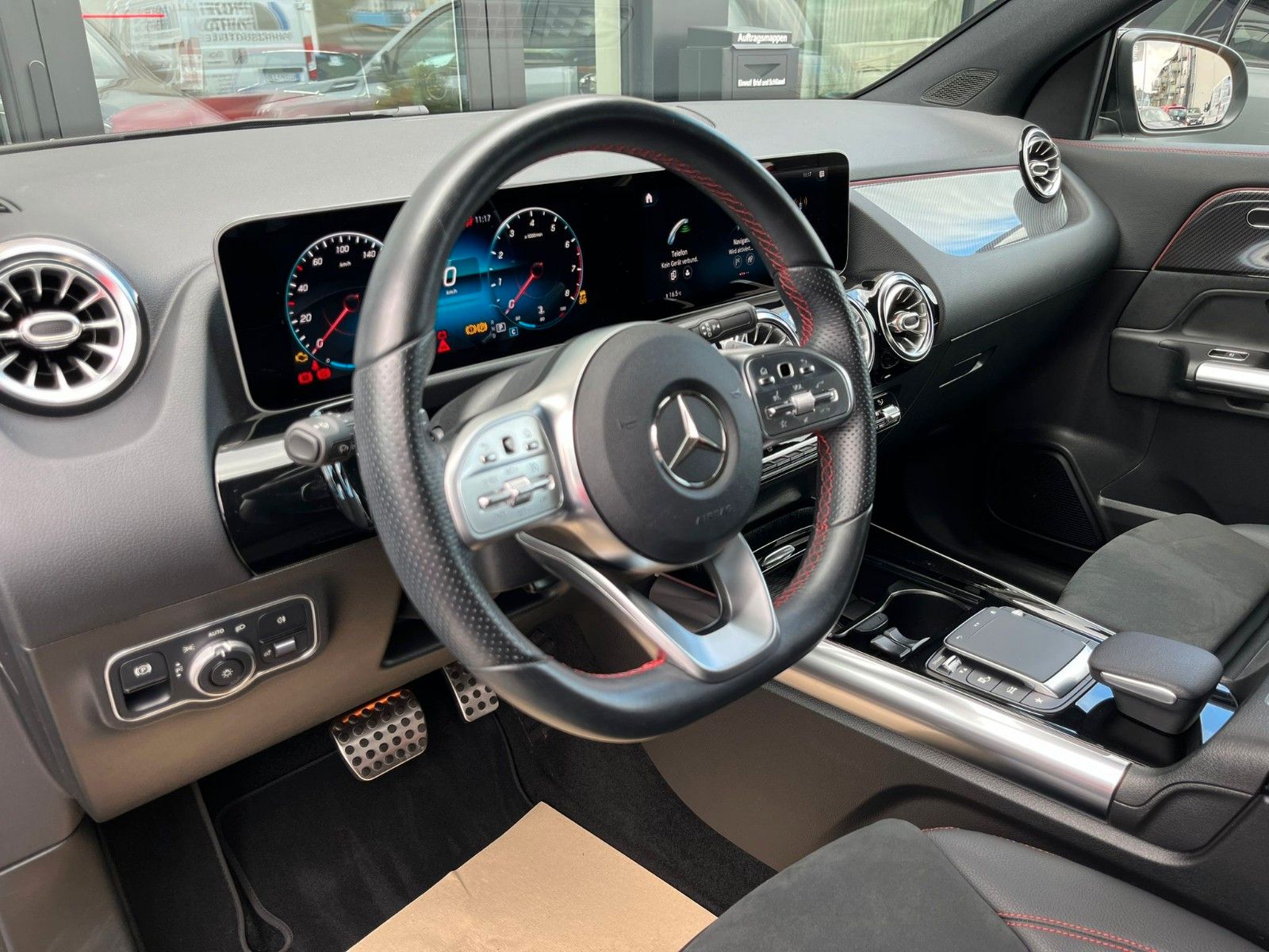 Fahrzeugabbildung Mercedes-Benz GLA200 AMG Line*Night*360°*LED*Business*Highend*