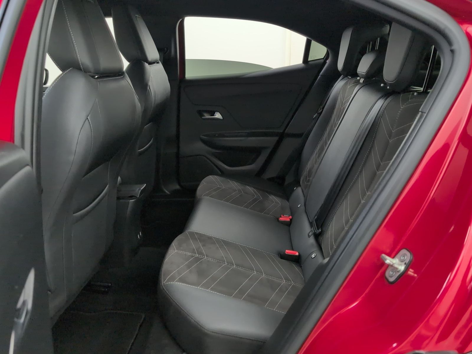 OPEL Mokka 1.2 Turbo Ultimate Massage ACC – Bild 9