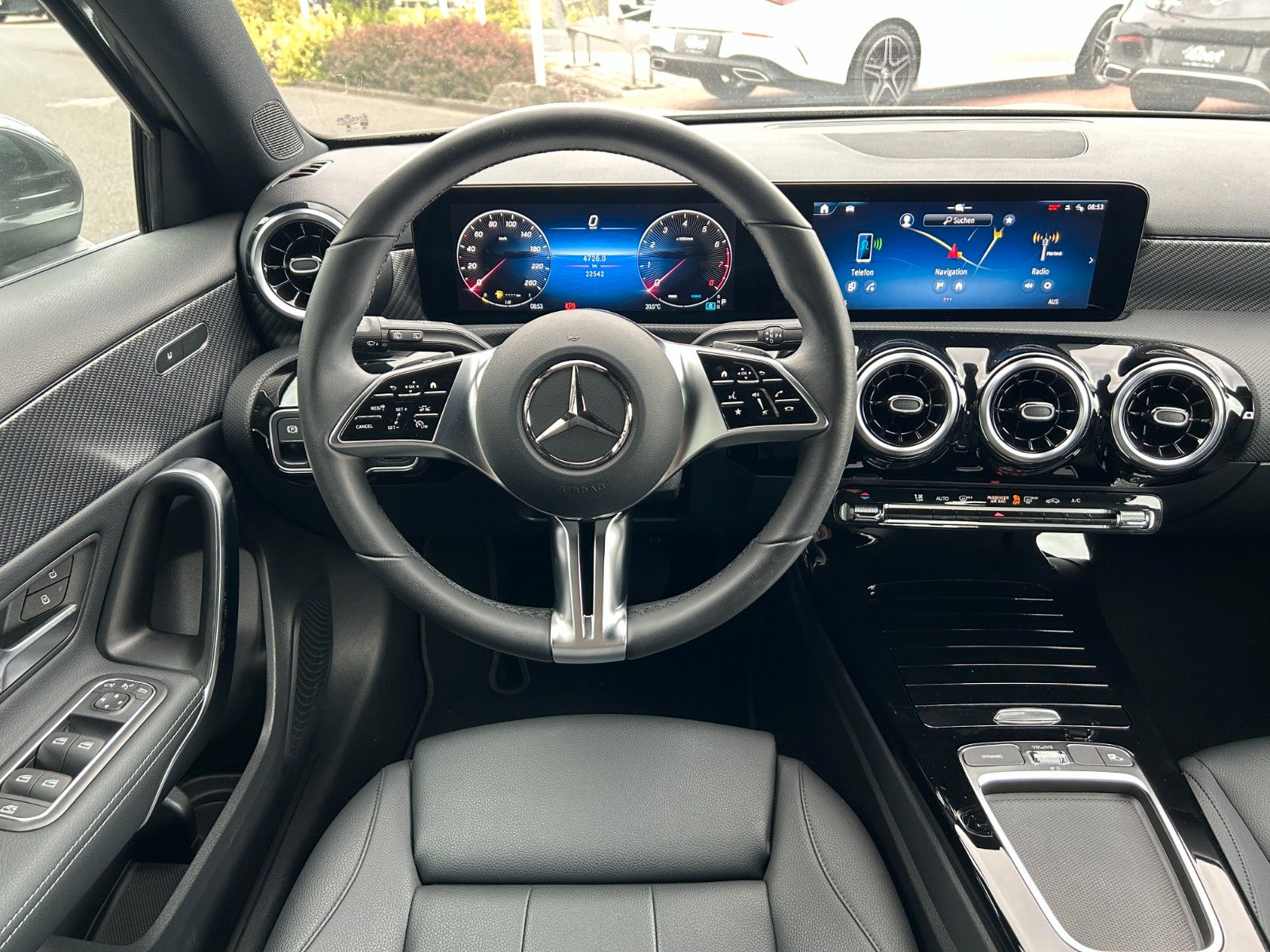 Fahrzeugabbildung Mercedes-Benz A 180 Progressive+RKamera+LED+IHC+Digital+