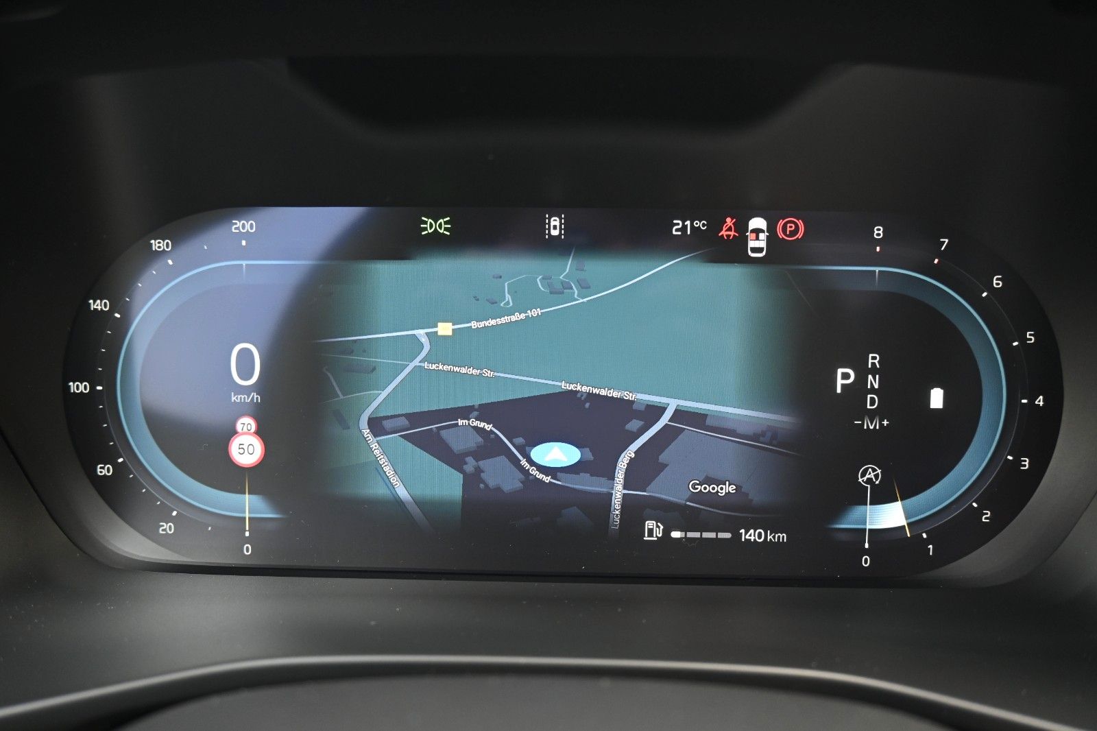 Fahrzeugabbildung Volvo XC40 B4 Black Ultra Dark*FSHZG*PANO*360°*ACC*AHK