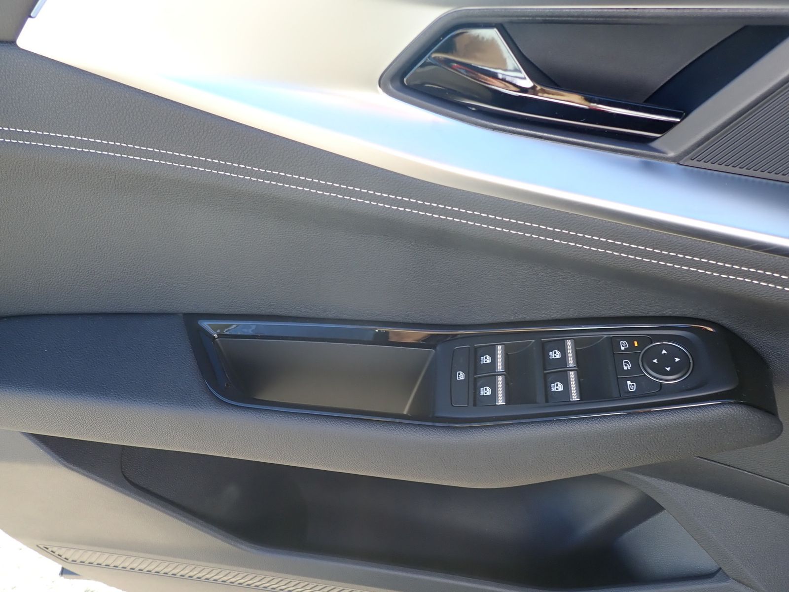 Fahrzeugabbildung Renault Austral Techno Mild Hybrid 160 Automatik