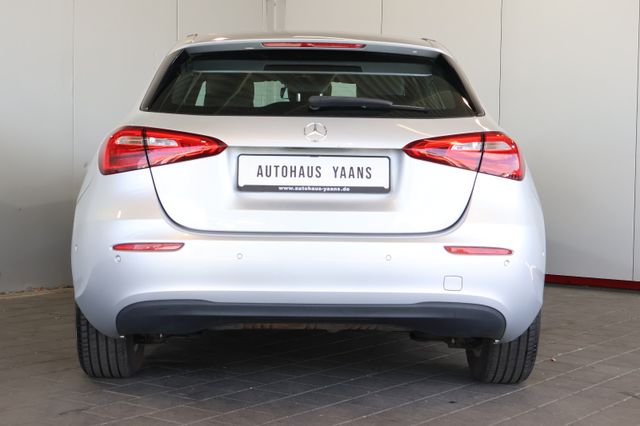 Mercedes-Benz A 200 MBUX+WIDE+SIDE+LANE+KAM+ALU