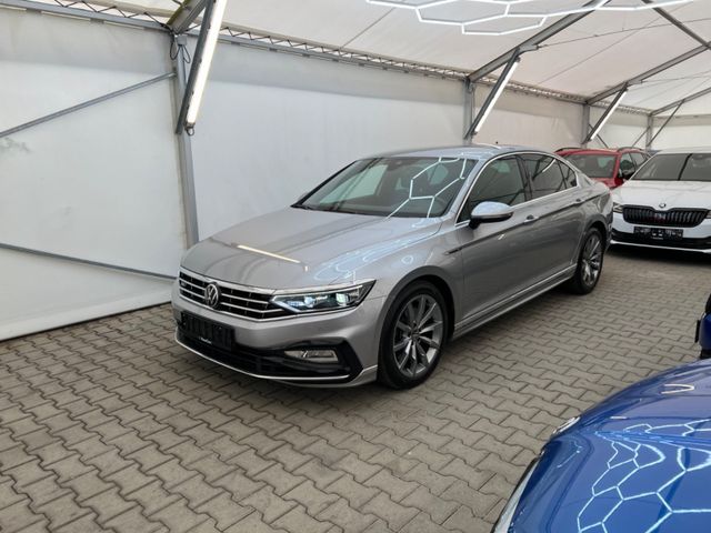 Volkswagen Passat sedan 2.0TSi,206kW,DSG,4x4,R-Line,LED,FL