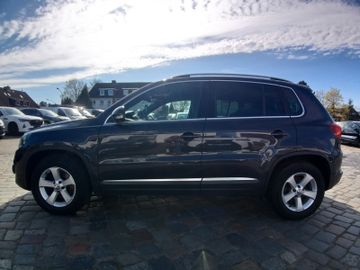 Volkswagen Tiguan - 5