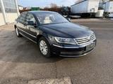 Volkswagen Phaeton V8 4-Sitzer 4Motion lang - blaue Volkswagen Phaeton
