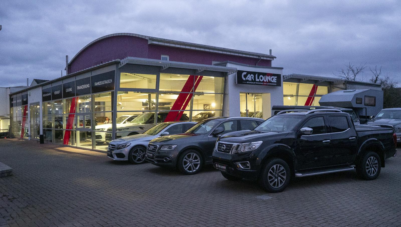 showroom-image-top
