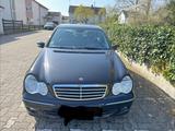 Mercedes-Benz C 220 CDI AVANTGARDE Avantgarde - Mercedes-Benz C 220 aus 2006: Cdi