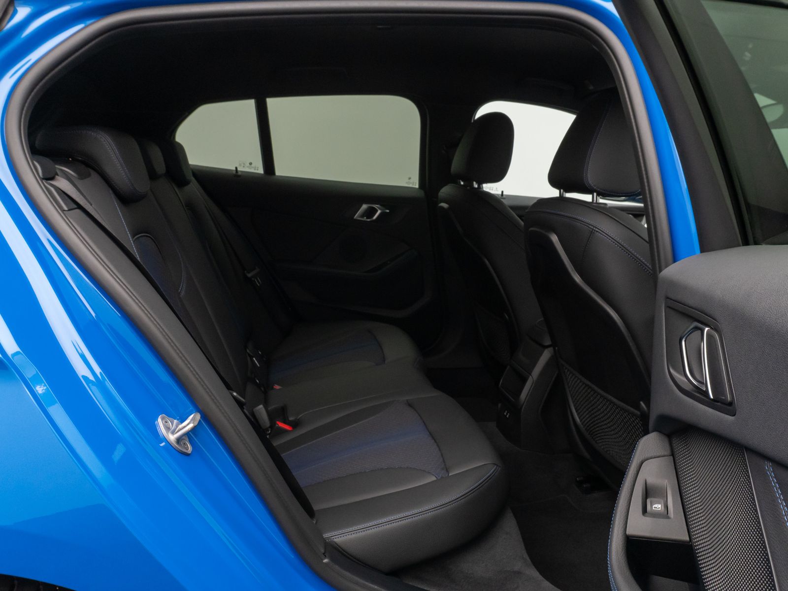 Fahrzeugabbildung BMW 118i M Sport DAB CockPitPr PDC Geschwindigkeitsr