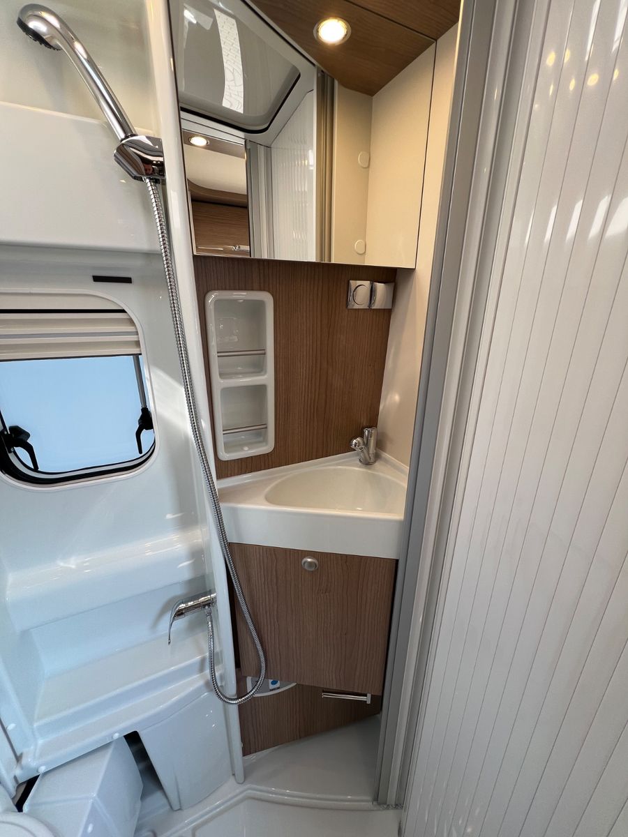 Fahrzeugabbildung Malibu Van Comfort 640 LE