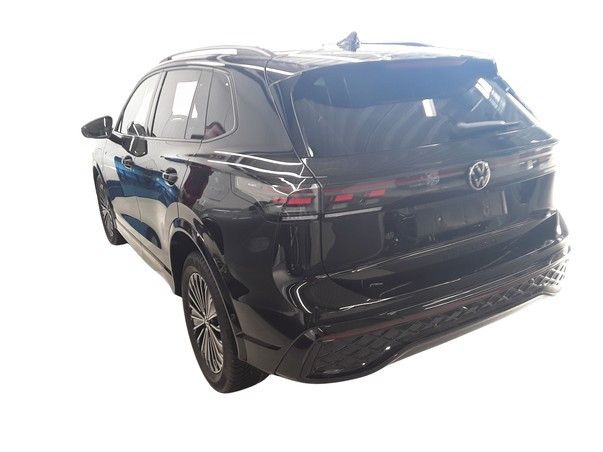 Tiguan 1.5 eHYBRID DSG R-LINE BLACK IQ.LIGHT+AHK