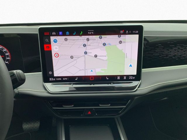 Passat Variant 2.0 TDI DSG ELEGANCE AHK+IQ.LIGHT