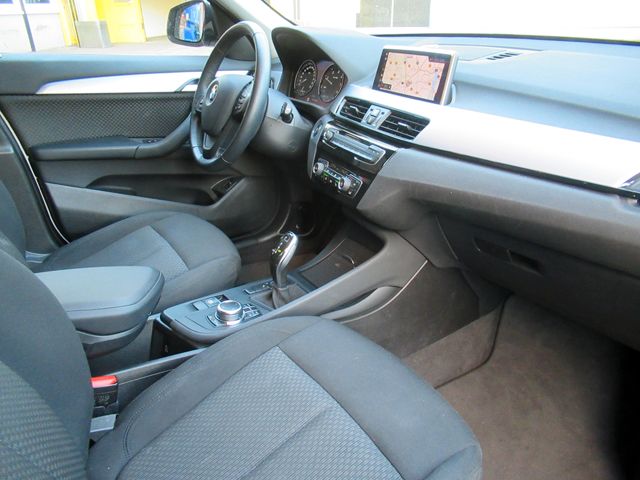 BMW X1 sDrive 18d Automatik Navi/PDC/SHZ/Tempo foto 6
