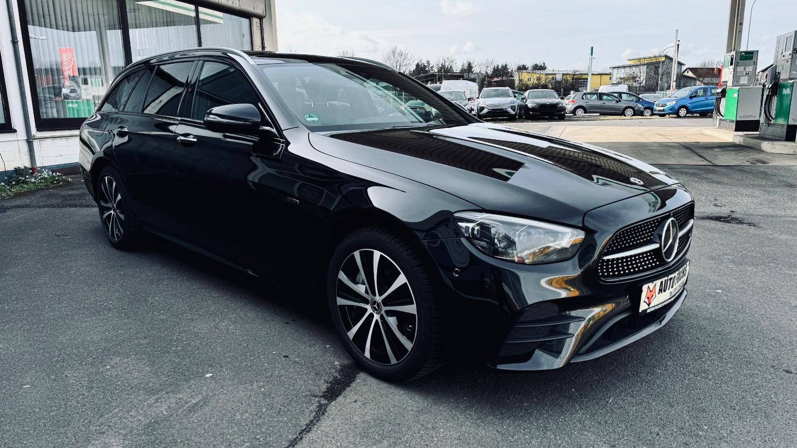 Mercedes-Benz E 300 E T-Modell E 300 de 4Matic AMG AHK Burm.