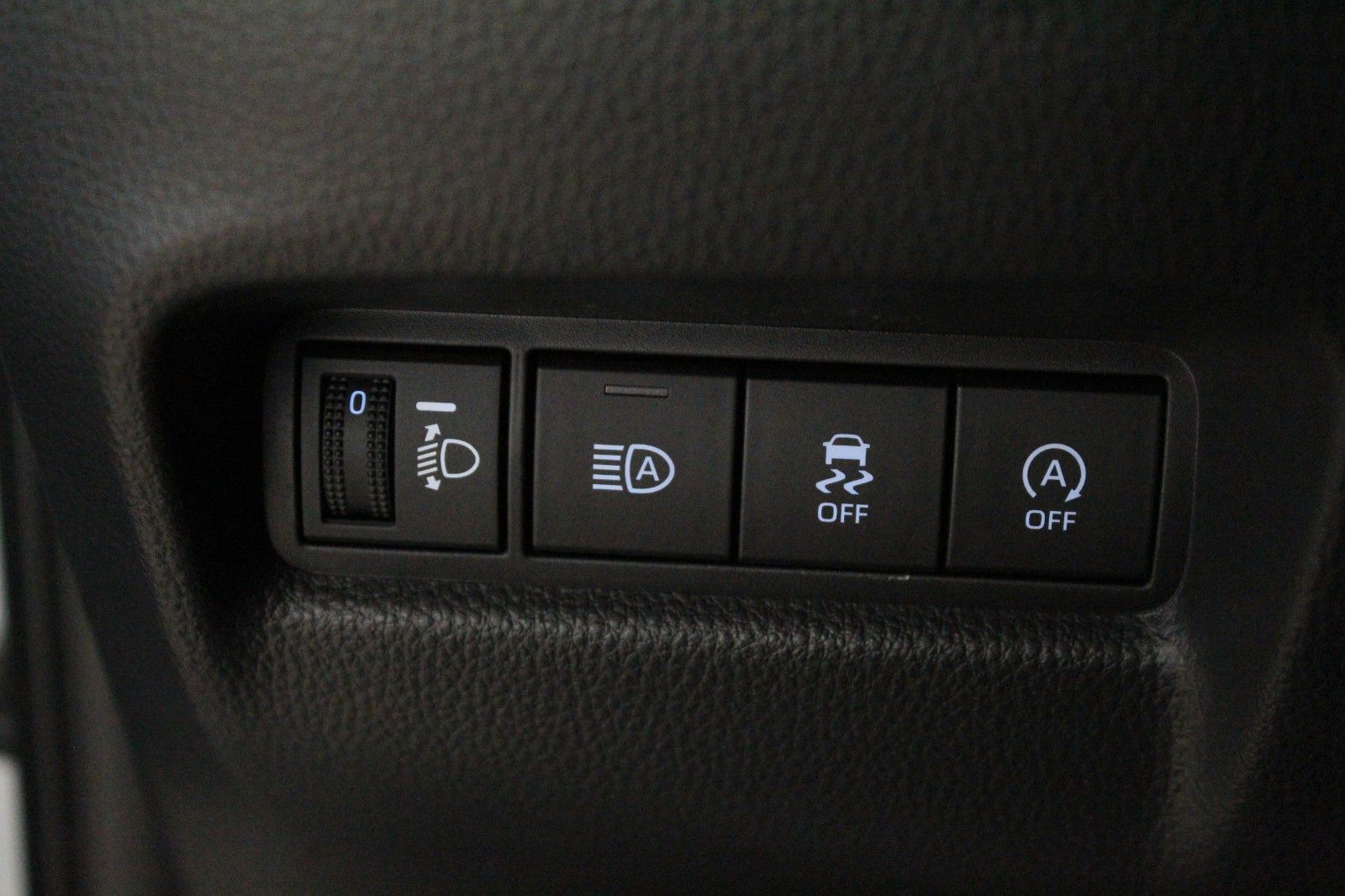 Fahrzeugabbildung Toyota Aygo X CVT UNDERCOVER Sonderedition + JBL-Paket