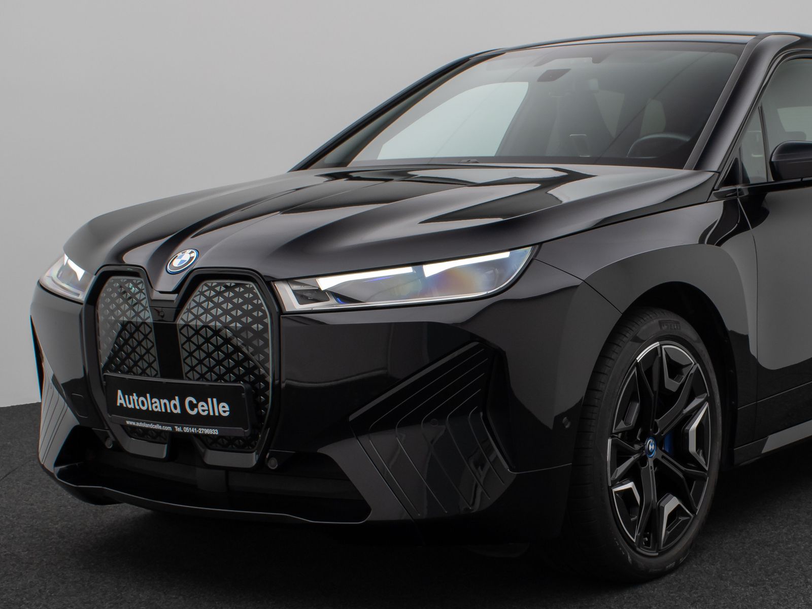 Fahrzeugabbildung BMW iX xD40 Sport 360°Laser H/K DAB AHK ACC 22Zoll