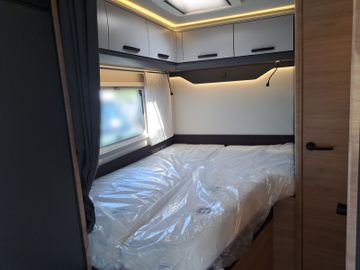 Knaus L!VE WAVE PLATINUM SELECTION 650 MF Live 