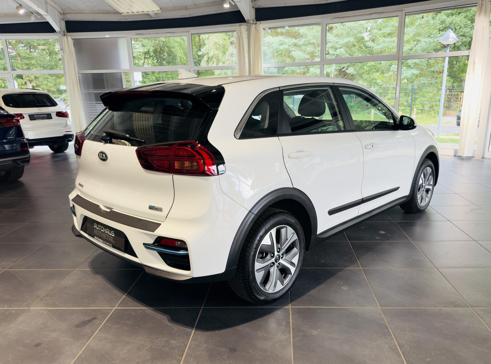 Kia Niro EV E-NIRO RÜCKFAHRKAMERA / DAB / 1. BESITZ