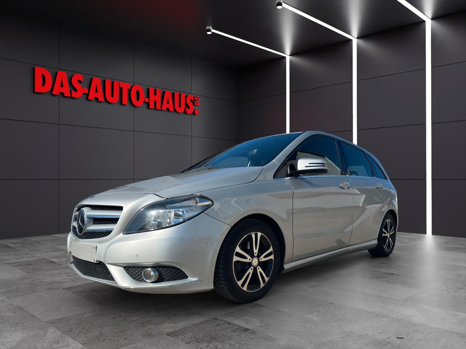 Mercedes-Benz B 180 SPORT-PAKET NAVI 17'' LM sehr gepflegt