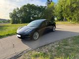 Tesla Model 3 AWD LR, 498PS / Batteriezustand 97%