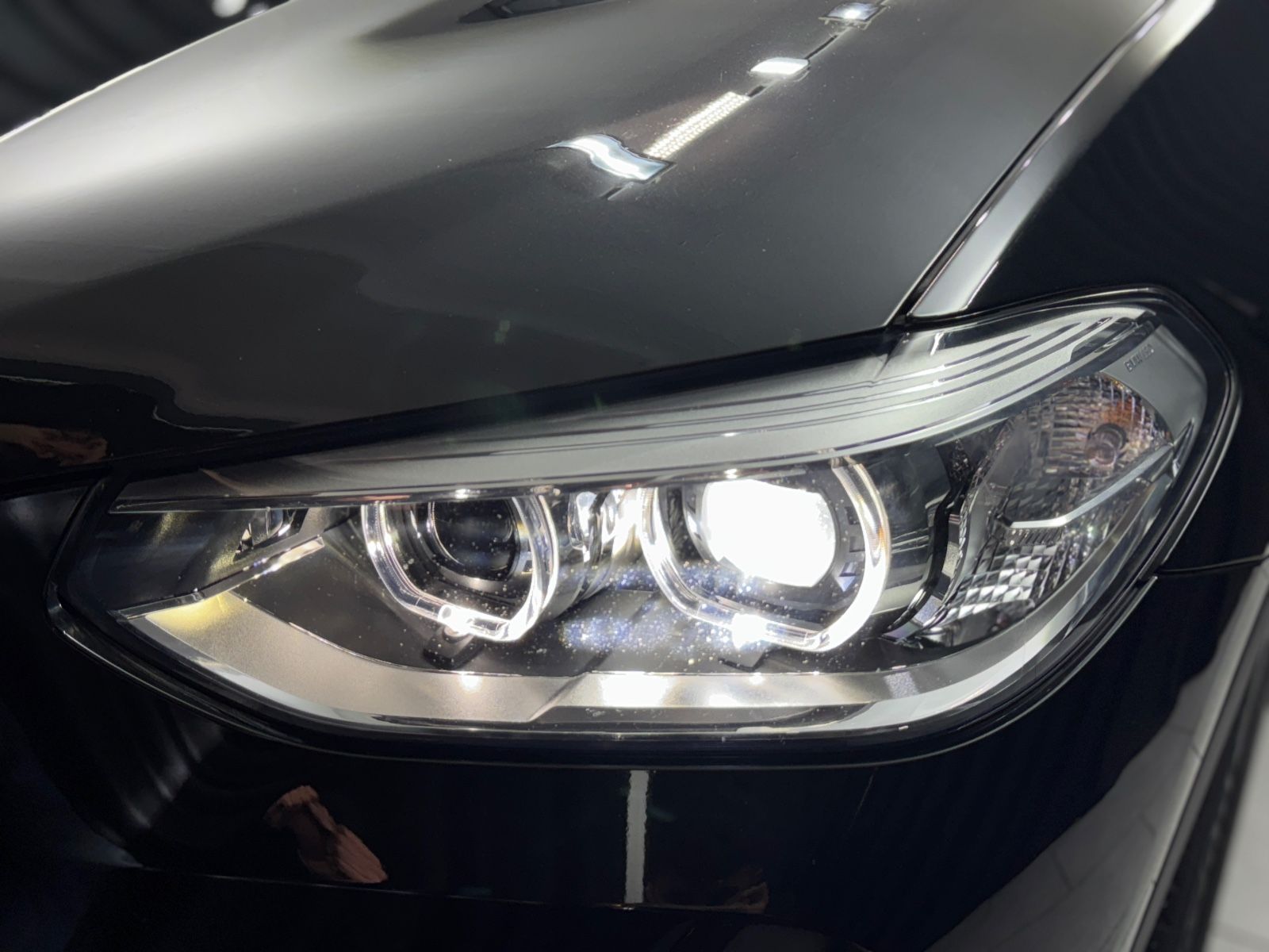 Fahrzeugabbildung BMW X3 xDrive 20d|LEDER|NAVI|M-SPORT 19 ZOLL|AHK