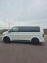 Volkswagen T6 Multivan - VW T6 Multivan mit Schiebedach