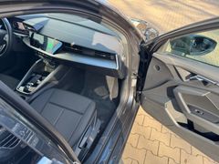 Fahrzeugabbildung Audi A3 Sportback 35 TDI Navi ACC Sitzh. 1 Hand