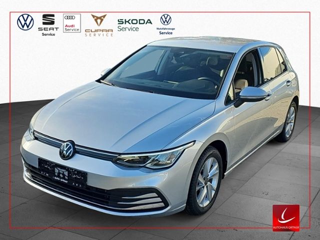 Volkswagen Golf VIII Move 1,0 eTSI DSG AHK KAMERA ACC NAVI