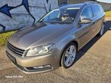 Volkswagen Passat 2.0 TDI DSG  125kW Highline  Vari... - Volkswagen Passat aus 2011: Kombi, Highline