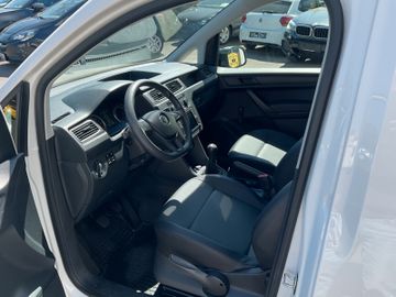 Volkswagen Caddy Maxi - 8