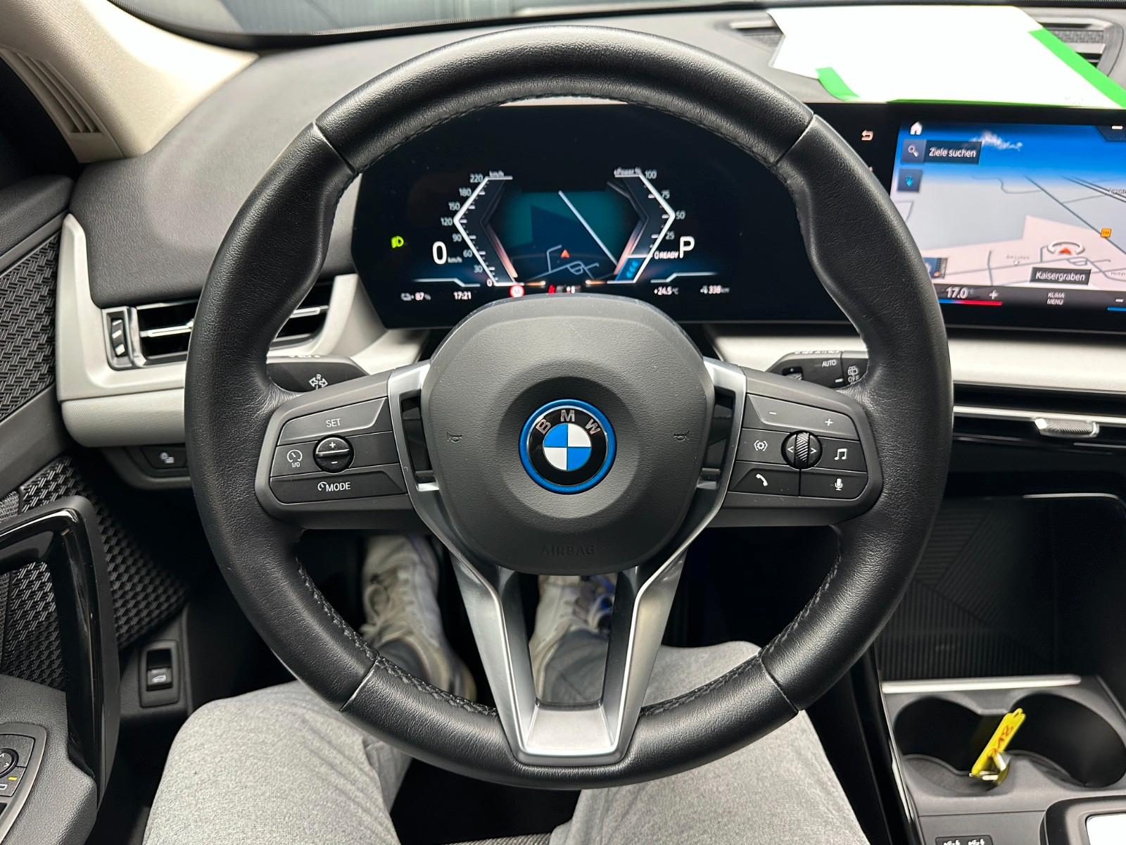 BMW iX1 xDrive30 *NAVI*KAMERA*Sitzhzg*Alexa*, миниатюра 16