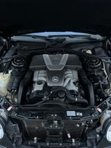 Mercedes-Benz V12 CL-600 2001