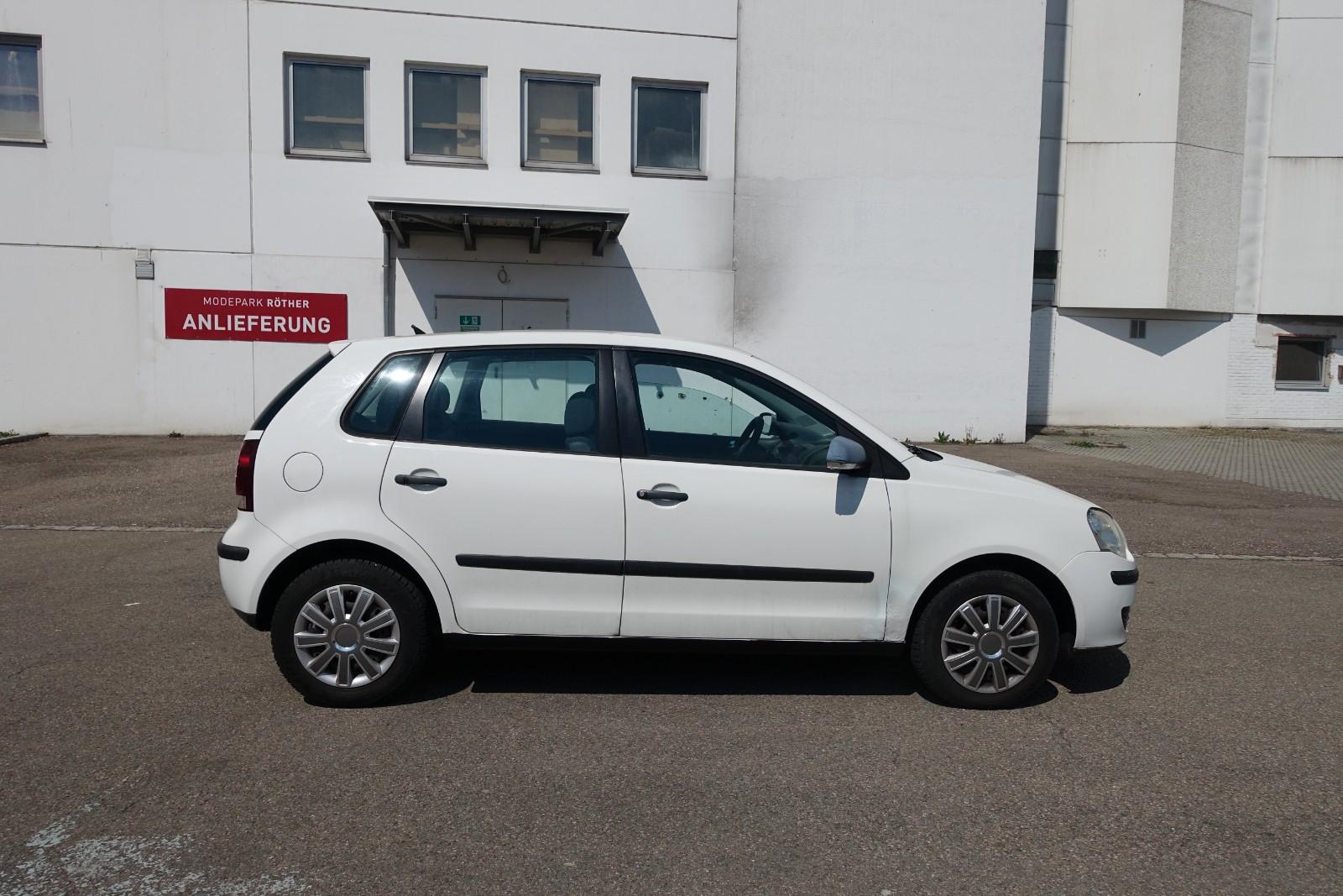 Volkswagen Polo IV Trendline 1,4 L  AUTOMATIK