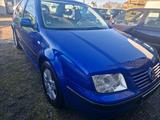 Volkswagen VW Golf  Bora 1,6 liter - Volkswagen Bora: V6
