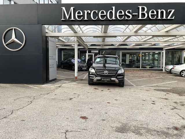 Mercedes-Benz ML 350 CDI BT Distr., AHK ,SHD Kam.,Com.,Stdhzg.