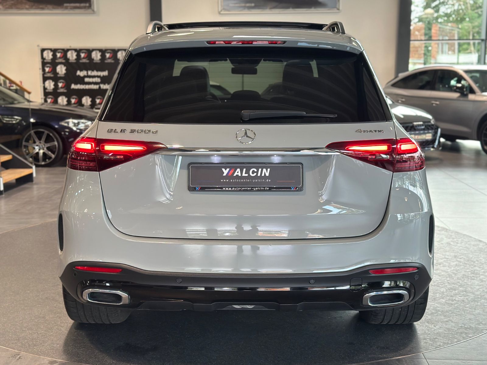 Mercedes-Benz GLE 300 d 4M 3x AMG-Line 1.HA ACC BURM NIGHT AHK foto 6