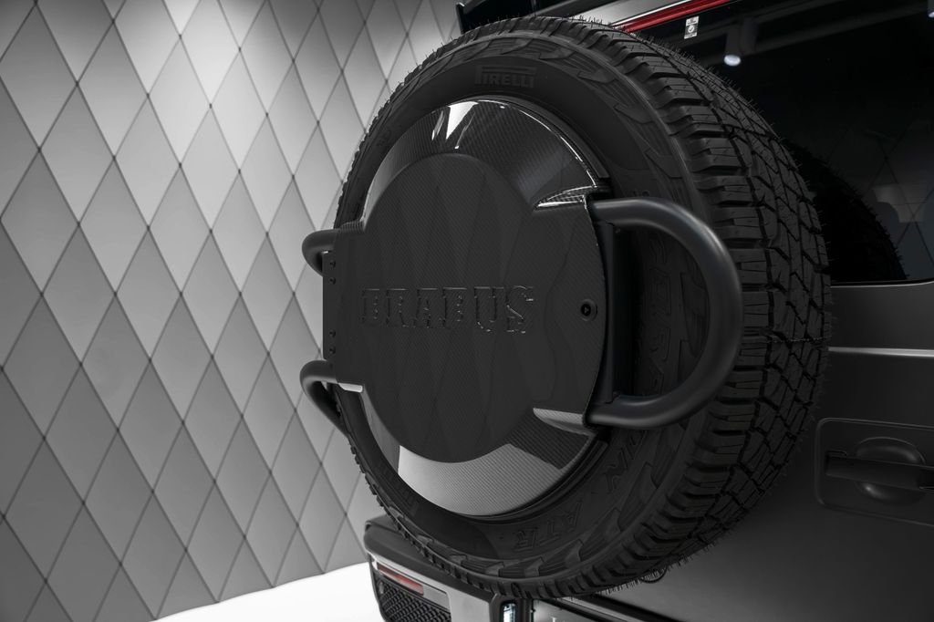 G 63 AMG 4×4² BRABUS 800 NEW AXLE FULL CARBON - Bild 7